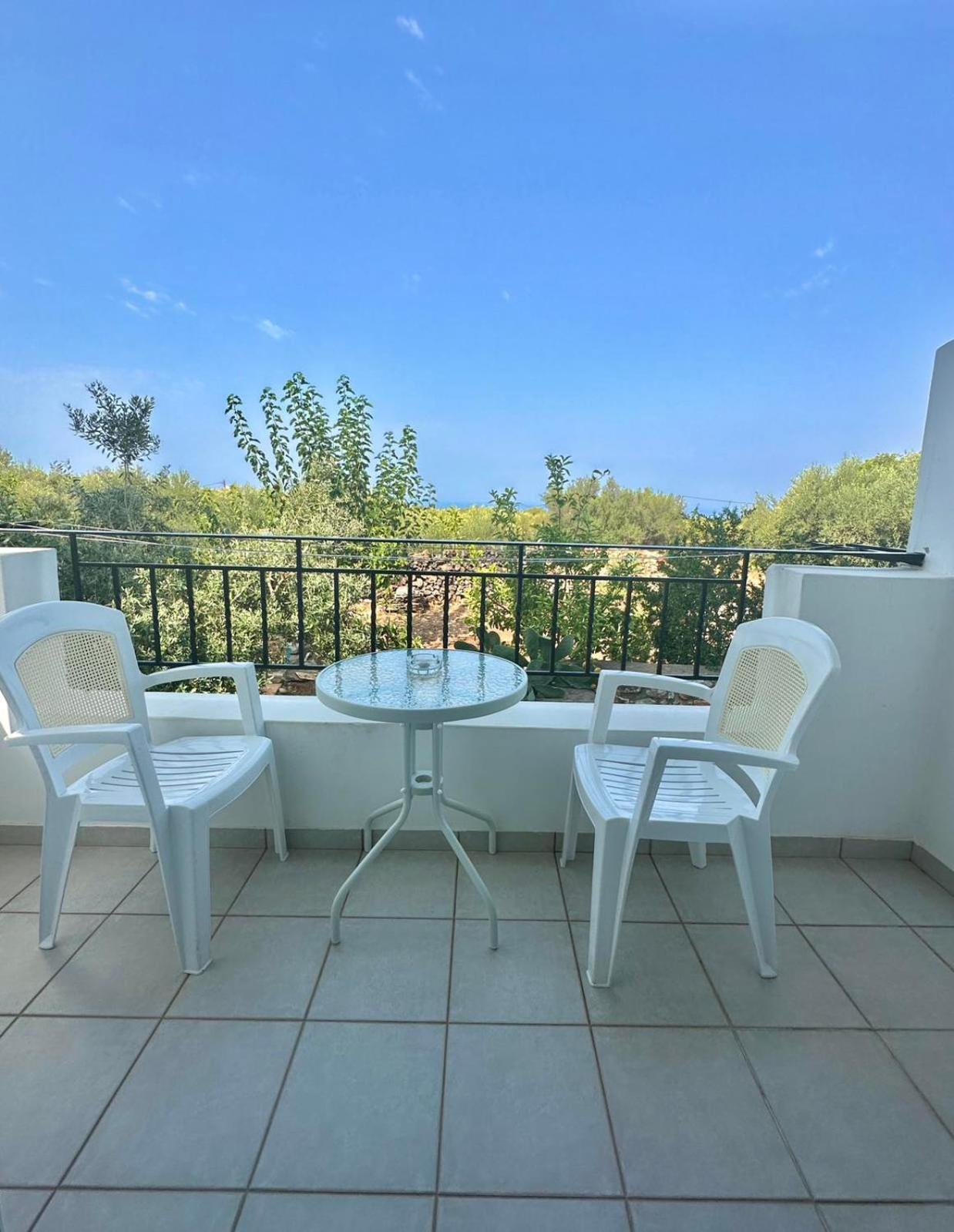 Casa Blanca Ii Appartement Pírgos Dhiroú